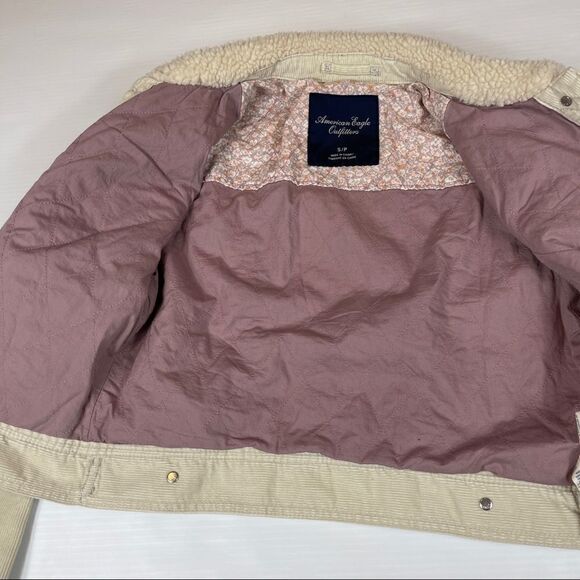 American Eagle Outfitters Corduroy Jacket Faux Fur Collar Cuffs Women’s Size S - Picture 3 of 11